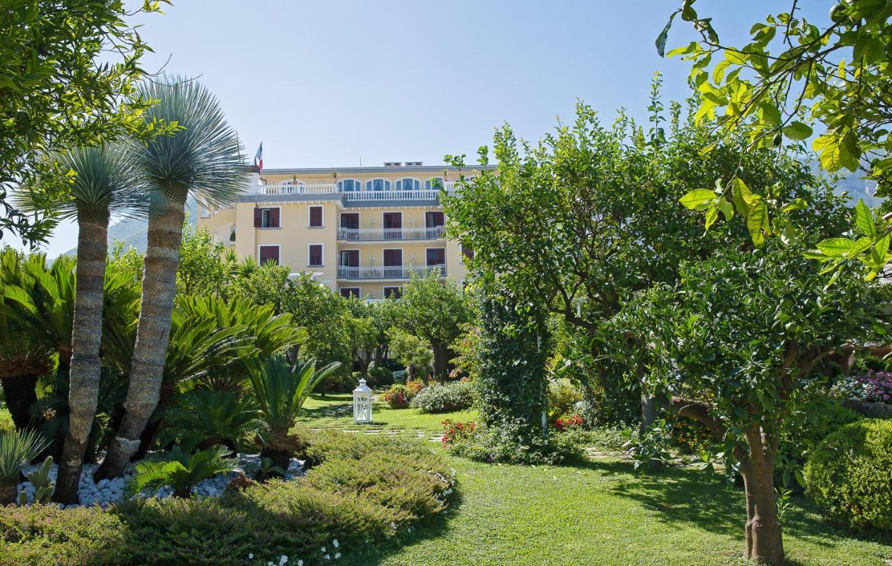 La Medusa Hotel - Dimora Di Charme Castellammare di Stabia Dış mekan fotoğraf